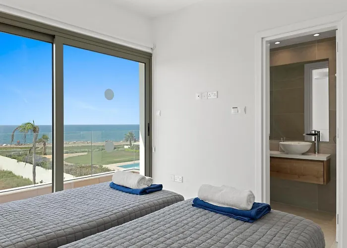 Serenity Waves 6 Vila Softades